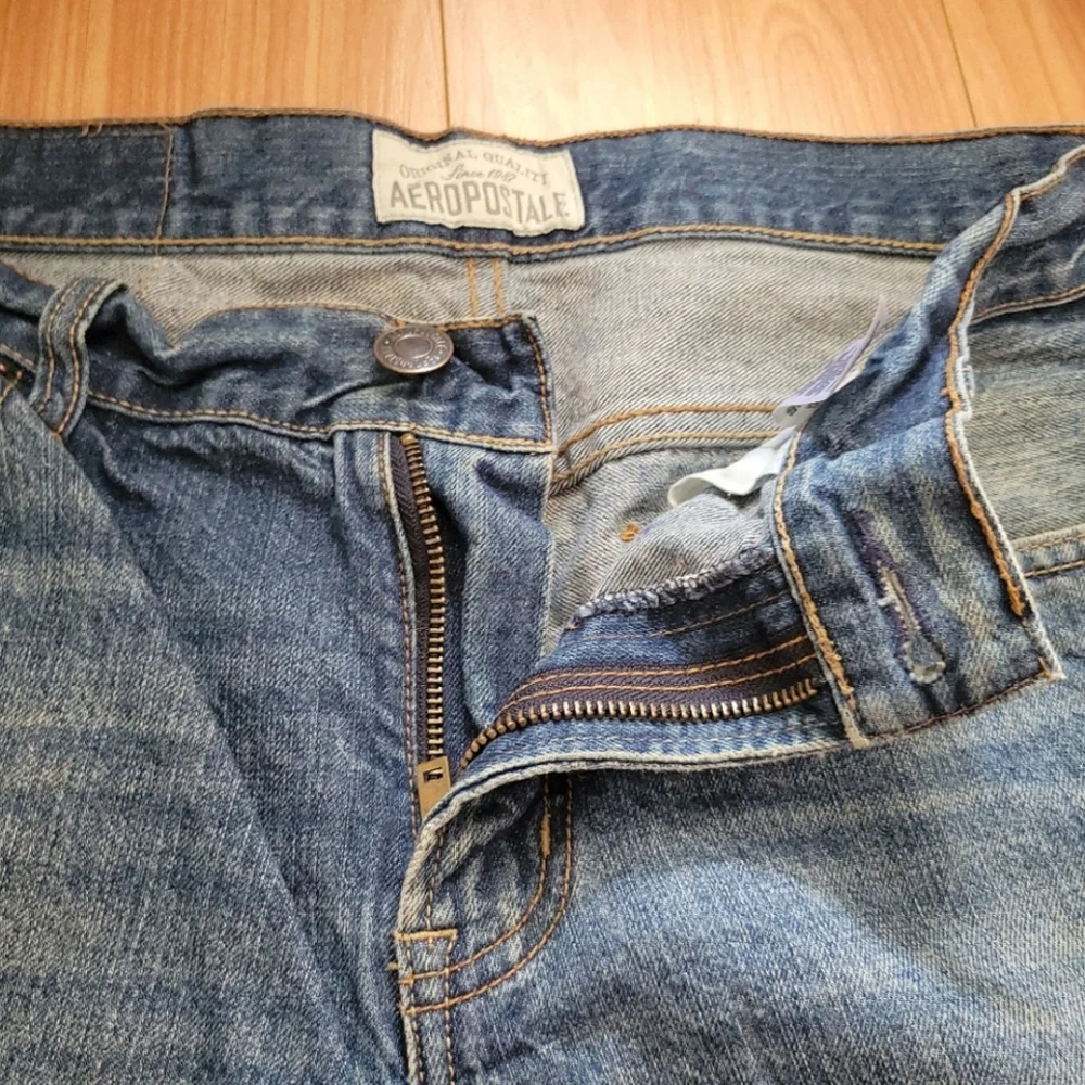 TWO Aeropostale Blue Jeans Sz.31 x 32 Essex STRAIGHT leg